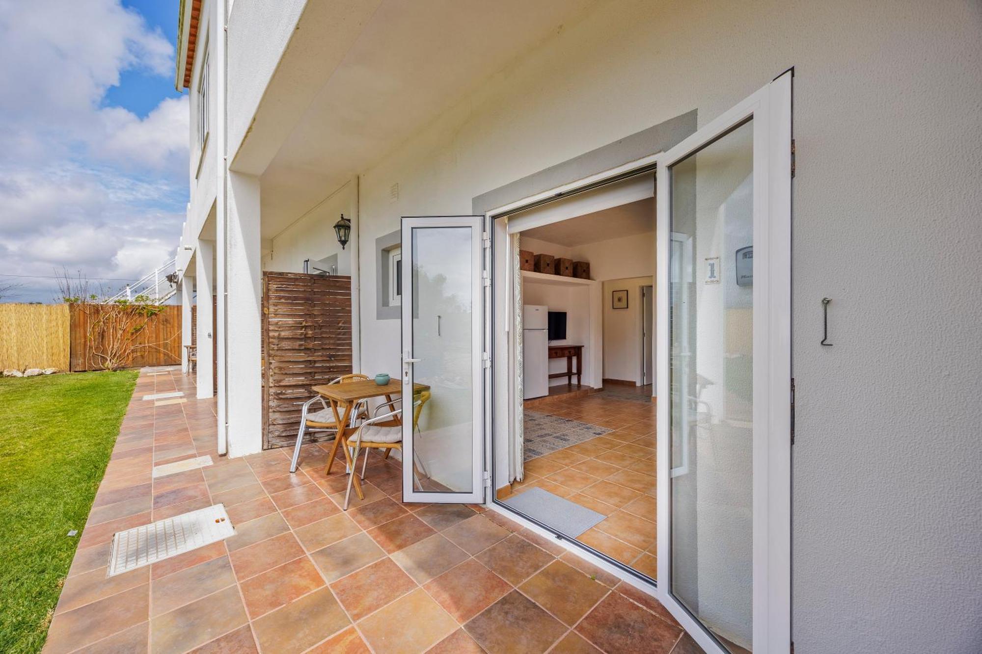 Casa Jardim Oasis Bed and Breakfast Lagoa  Exteriör bild